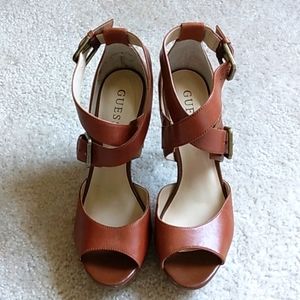 Guess brown  heels